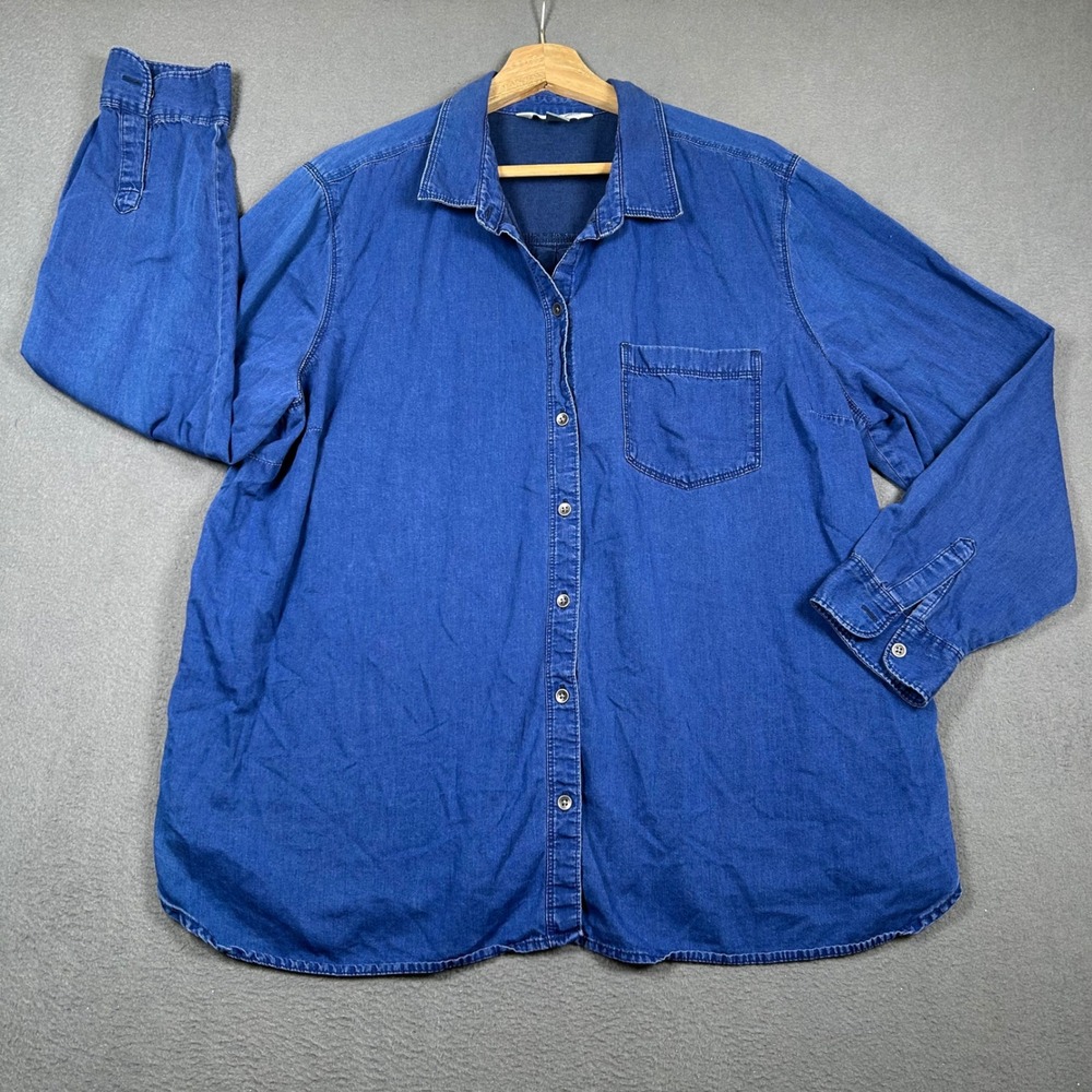 Old Navy Denim Shirt Womens XXL Blue The Classic Shirt Button Down Long Sleeve